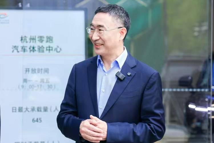 枞阳县送“法治礼包”助力中考